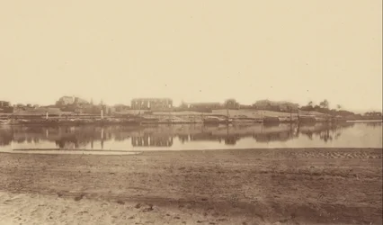 (Überblick über Luxor von der gegenüberliegenden Uferseite)